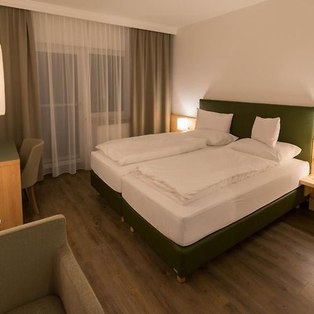 Hotel Gruenes Tuerl 巴特斯哈尔巴赫 外观 照片