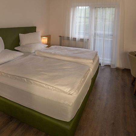 Hotel Gruenes Tuerl 巴特斯哈尔巴赫 外观 照片